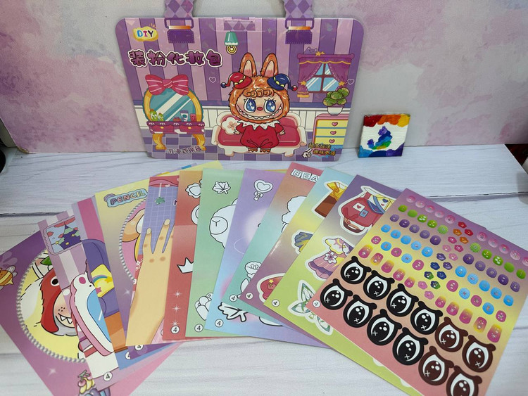 دفترچه استیکر لبوبو آرایشی در 4 طرح